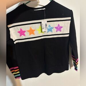 Children places sweater